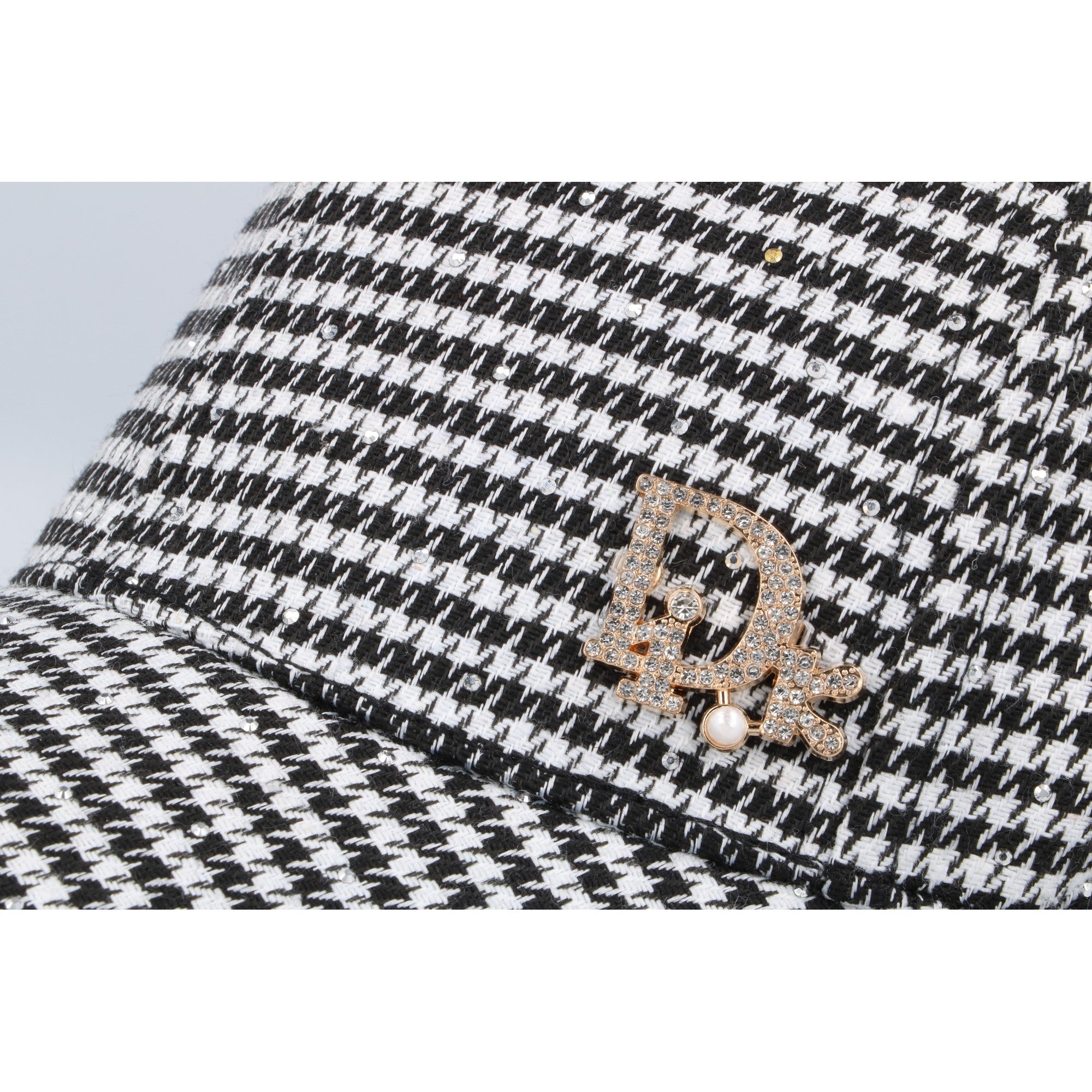 e0420f6ba802f7c0a88eecd105bd3a8b