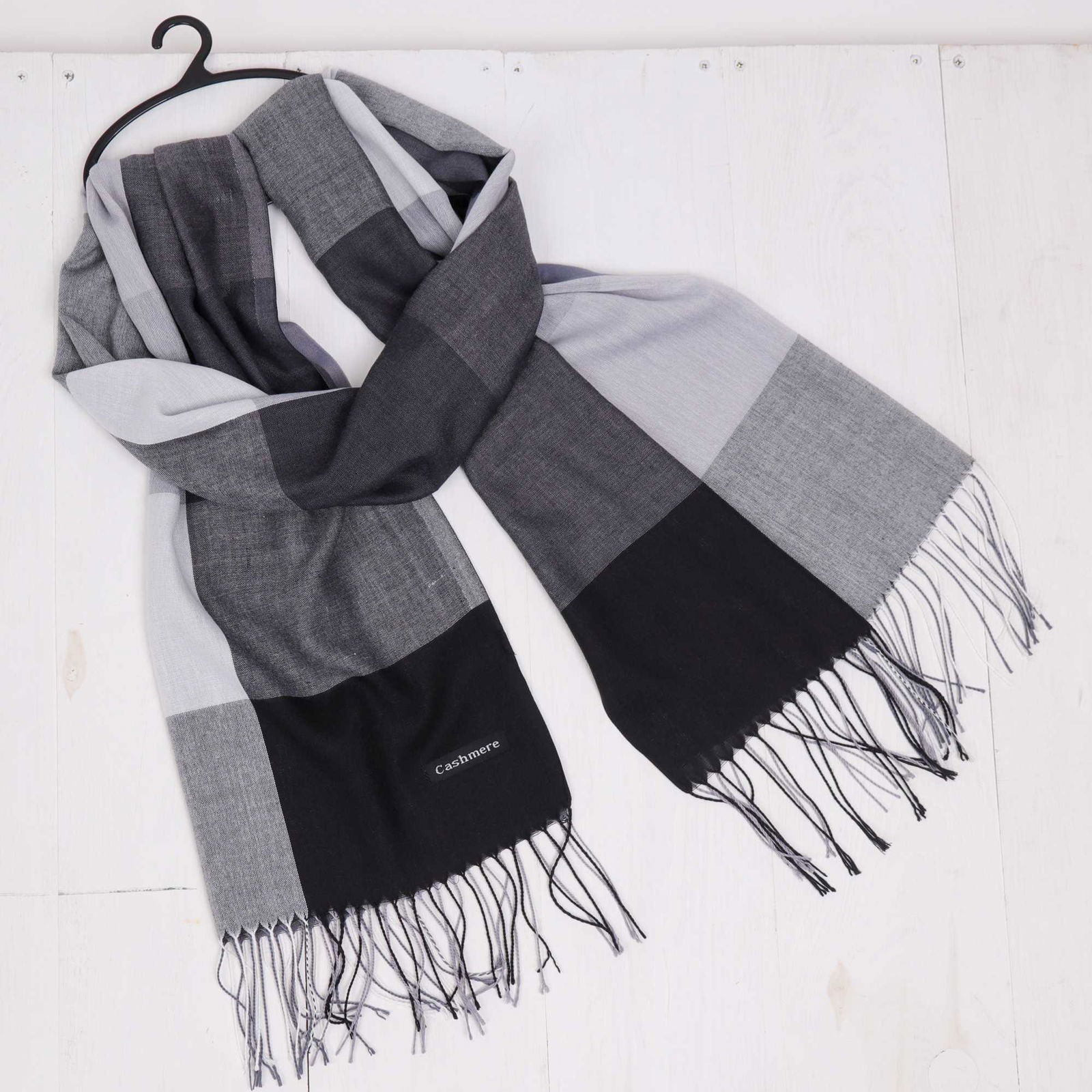 Szal SPRING PLAID BLACK