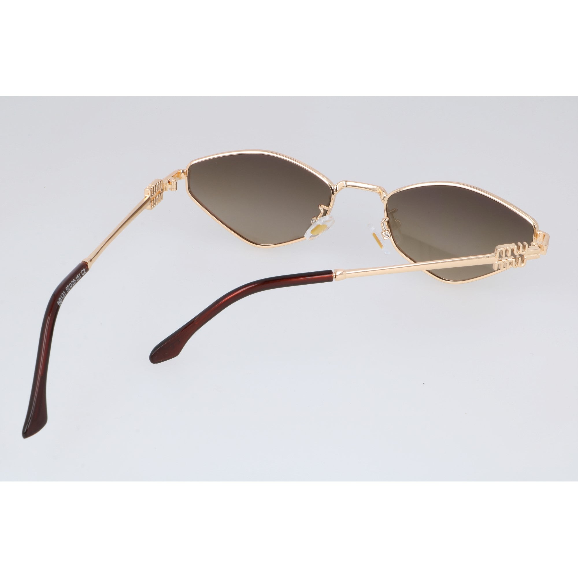 f13459cca8ebbc0036d8880ad38de9df