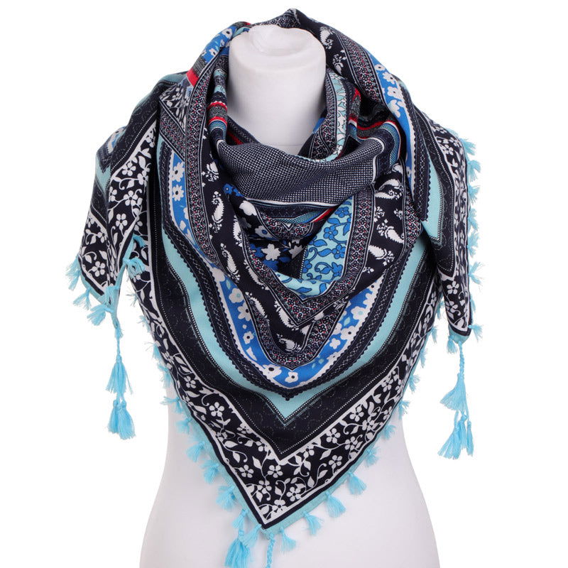 PATTERNED ELEGANCE damska chusta wiskozowa w aztecki wzór MORAMO